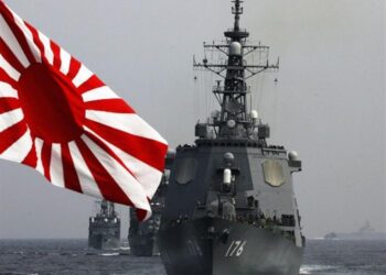 Japon kabinesi ülkenin en büyük savunma bütçesini onayladı