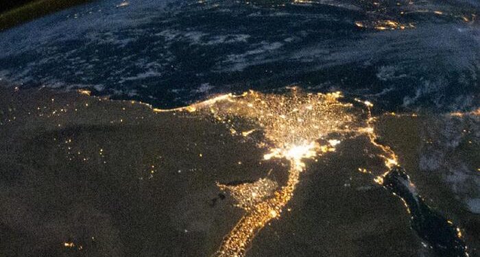 Mısır Fransa’dan askeri uydu talep ediyor