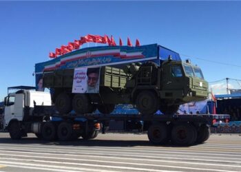 İran, Rus S-300 füzelerini ilk partisini teslim aldı