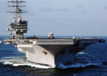 ABD uçak gemisi teknolojisini Hindistan’a açıyor