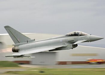 Kuveyt, Eurofighter’a imzayı attı