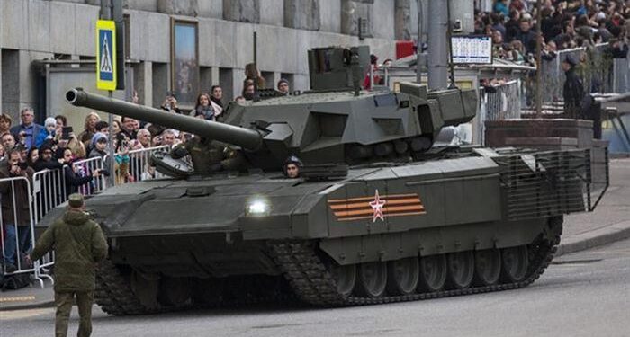 Armata tankı saha testine girdi