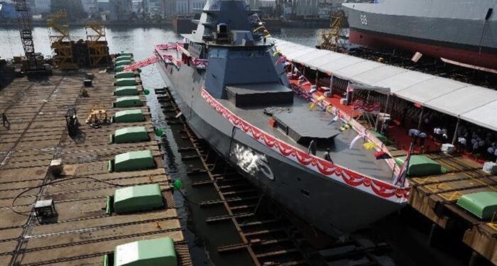 Singapur Donanması ilk Sahil Görev Gemisini teslim alıyor