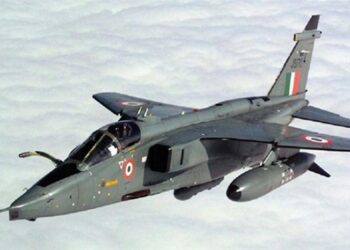 Hindistan pist taarruz bombasını denedi