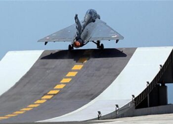 TEJAS’ın donanma versiyonu testleri tamamladı