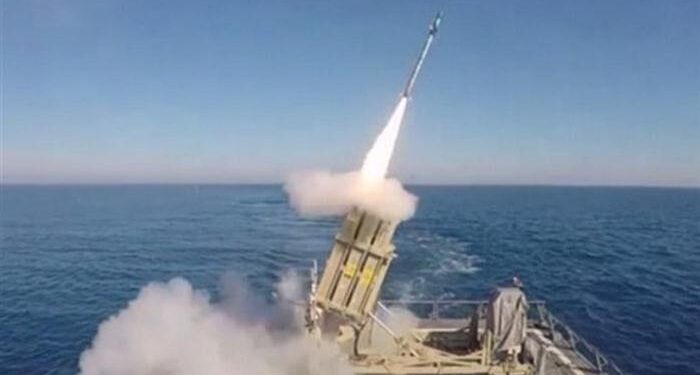 İsrail Demir Kubbeyi denize kuruyor