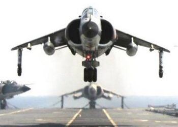 MIG-29’lar Sea Harrier ‘lerin yerini aldı