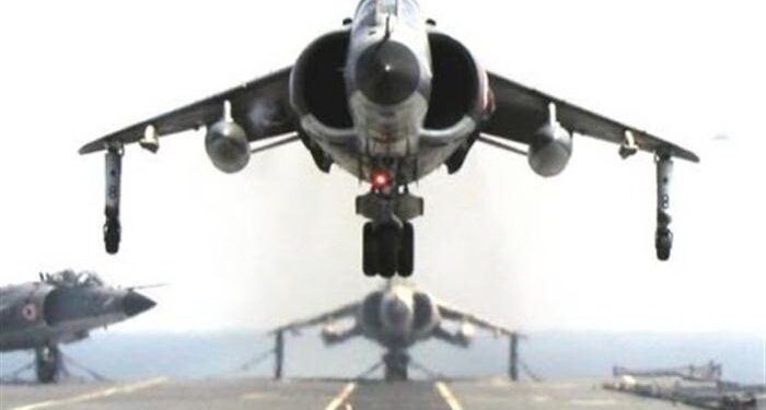 MIG-29’lar Sea Harrier ‘lerin yerini aldı