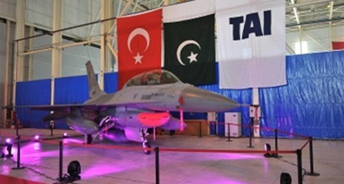 TAI Pakistan’la F-16 modernizasyonunu görüşüyor