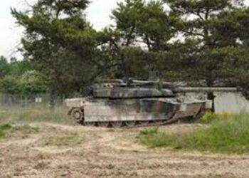 Paris ve Berlin yeni bir topçu sistemini başlatmayı müzakere ediyor