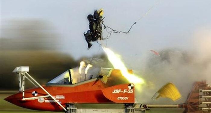 ABD Hava Kuvvetleri Martin Baker yerine ACES5 mi kullanacak