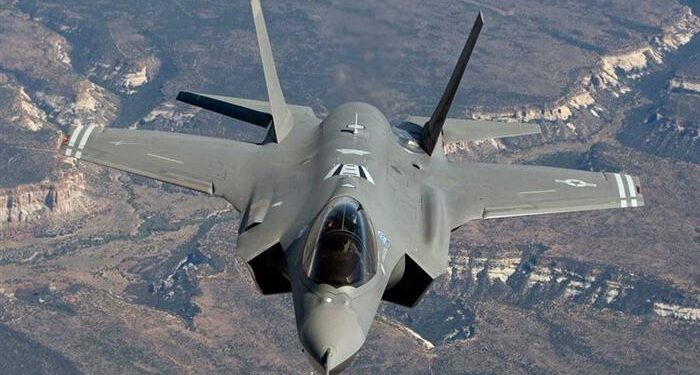 Danimarka F-35 sayısını düşürdü