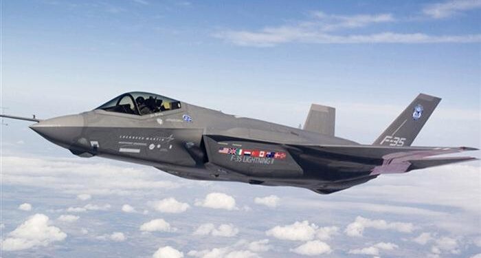 Kanada F-35 programında kalmaya 33 milyon $ ödedi