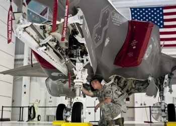 ABD Hava Kuvvetleri personel eksikliği çekiyor: Hava Kuvvetleri emekli komutanı