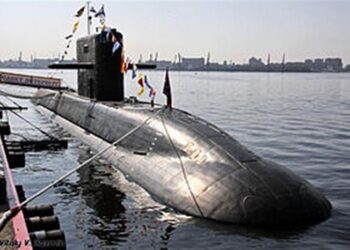 Lada Sınıfı İlk Denizaltı Operasyonel Oluyor