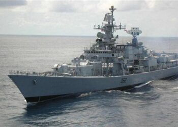 Hint Gemilerine BrahMos Füzesi