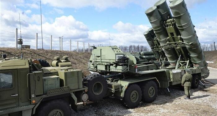 Hindistan’a Rus Füzesi