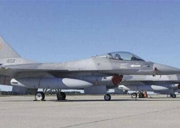 Romanya’nın İlk F-16’sı Teslim Edildi