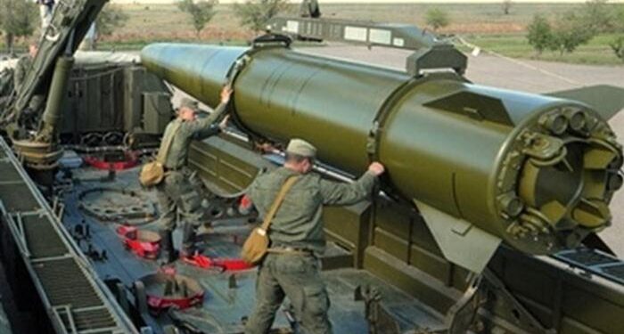 Rusya, Füze Alayını Sınıyor