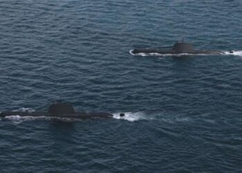 Portekiz Denizaltılarını Elden Geçiriyor