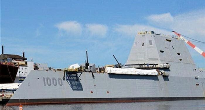 Zumwalt Silahları Değişiyor