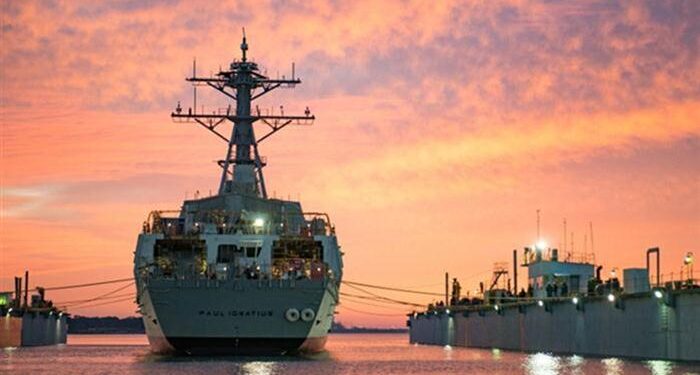 HII  Tersanesi Arleigh Burke Sınıfı Muhribi Denize İndirdi