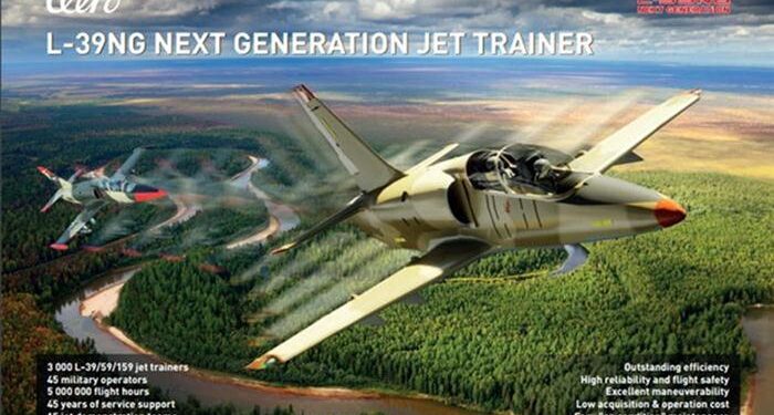 Çekya’nın yeni Hava Kuvvetleri Komutanı L-39NG’ye ilgi gösterdi