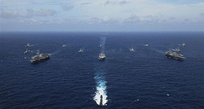 Hindistan ile Japonya Savunma ilişkilerini geliştirmek için görüşüyor