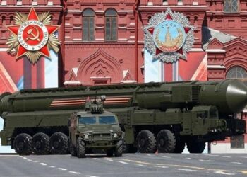 Putin, Rusya’yı nükleer silahlanmaya çağırdı