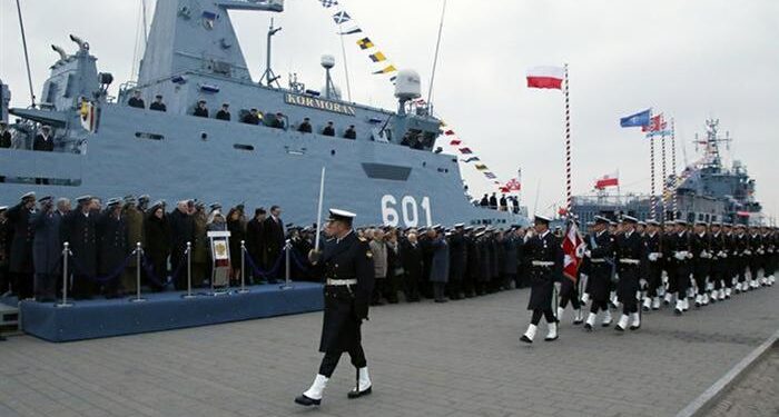 Polonya’dan Donanma Atağı