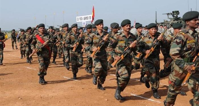 Hindistan’a $500 Milyonluk Tüfek Onayı