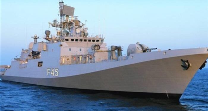 Hindistan üç milyar dolara fırkateyn tedarik edecek