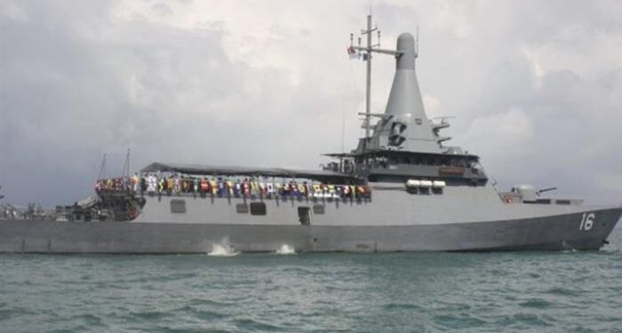 Singapur, Altıncı Gemiyi Suya İndirdi