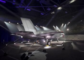 Kore’nin İlk F-35A’sı Üretim Hattından Çıktı