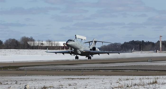 GlobalEye, İlk Kez Uçtu