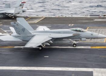 Super Hornet’lerin Ömrü Uzuyor