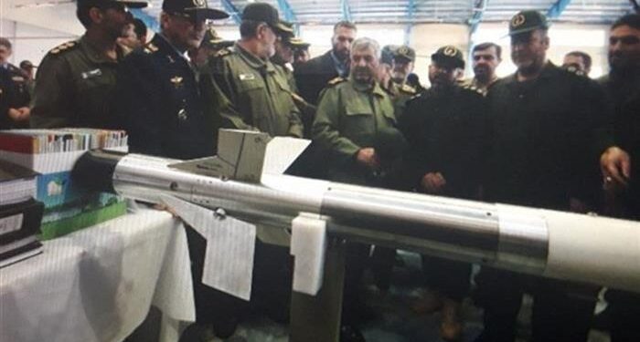 Iran “Hellfire” füzesini tanıttı