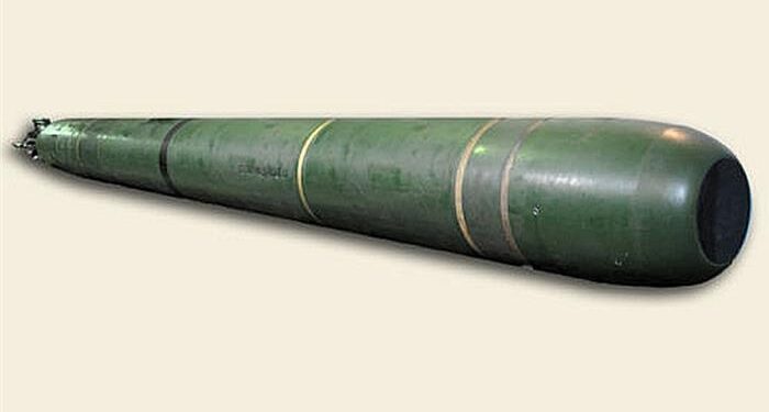 Denizaltılar UET-1 ile Vuracak