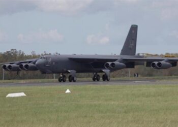 ABD’nin Bombardıman Uçakları, Avustralya’da