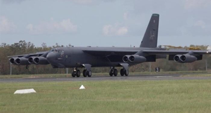 ABD’nin Bombardıman Uçakları, Avustralya’da