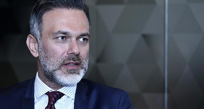 Euraisa’da İstifa