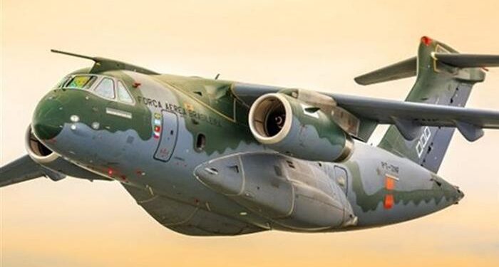 KC-390 Pistten Çıktı