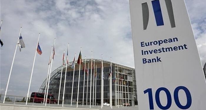 Uyanan, “Uyuyan Güzel” mi?; Yoksa “Uyuyan Dev” mi?