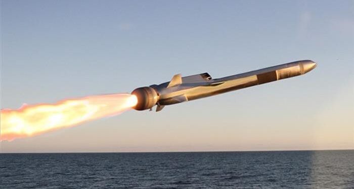 ABD Donanması LCS Over-the-Horizon Füze programında Naval Strike Füzesini Seçti