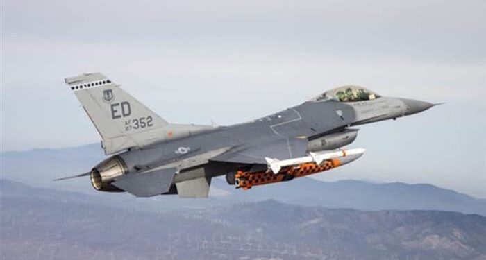 Edwards Hava Üssü  Joint Strike Missile Test Programının ilk aşamasını tamamladı