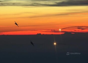 Çin, hava önleme tatbikatı düzenledi