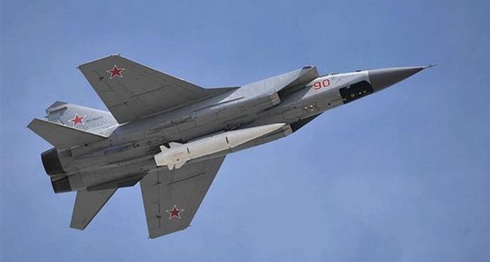 Rusya’nın hipersonik füzesi Kinjal 2020’de hazır olabilir