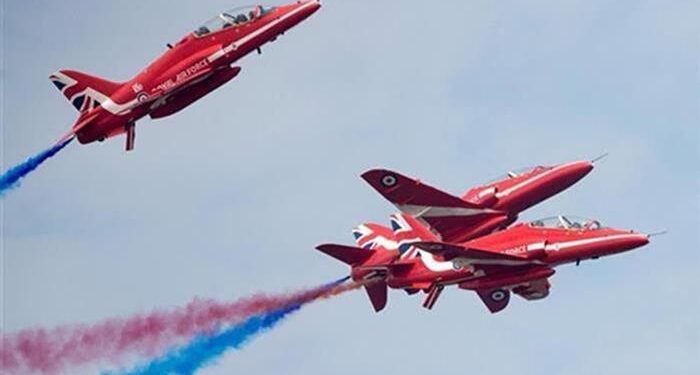 Kanatların Altında Farnborough