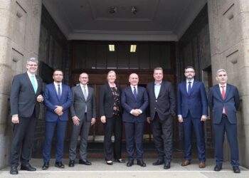 ARES ve Thyssenkrupp Marine Systems iş Birliğine Gidiyor