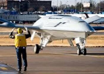 ABD Donanması Yeni MQ-25 Stingray Hava Yakıt İkmal İHA’sı için Üretici Seçti